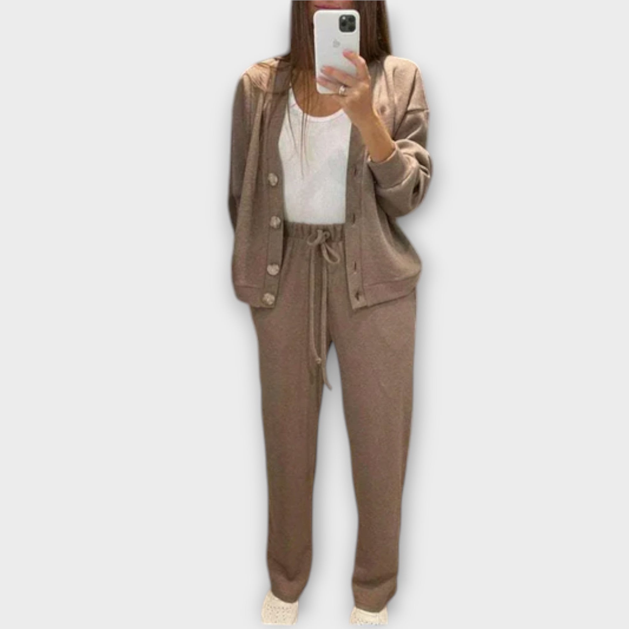 Chantal – Ensemble Cardigan & Pantalon
