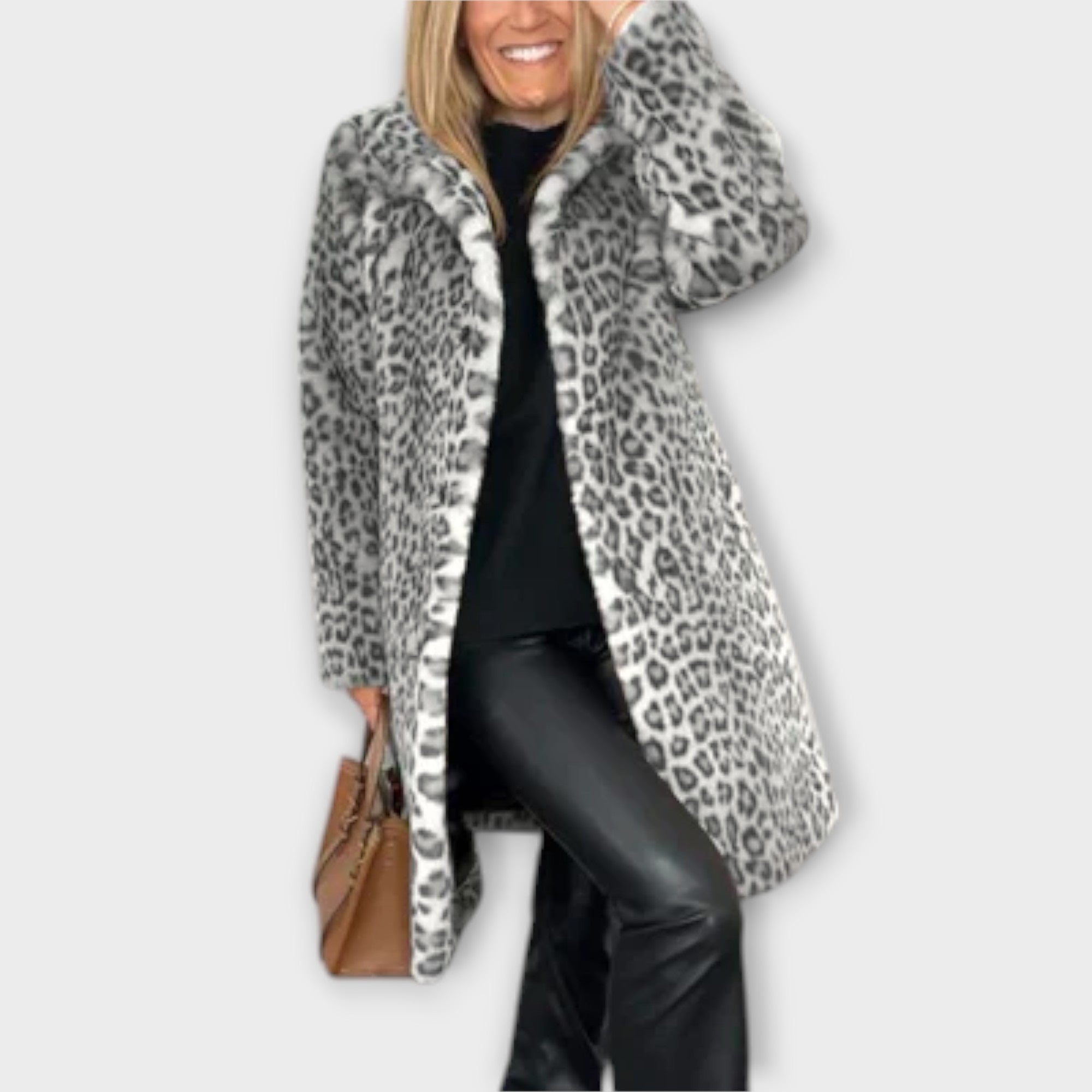 Amara - Le manteau léopard
