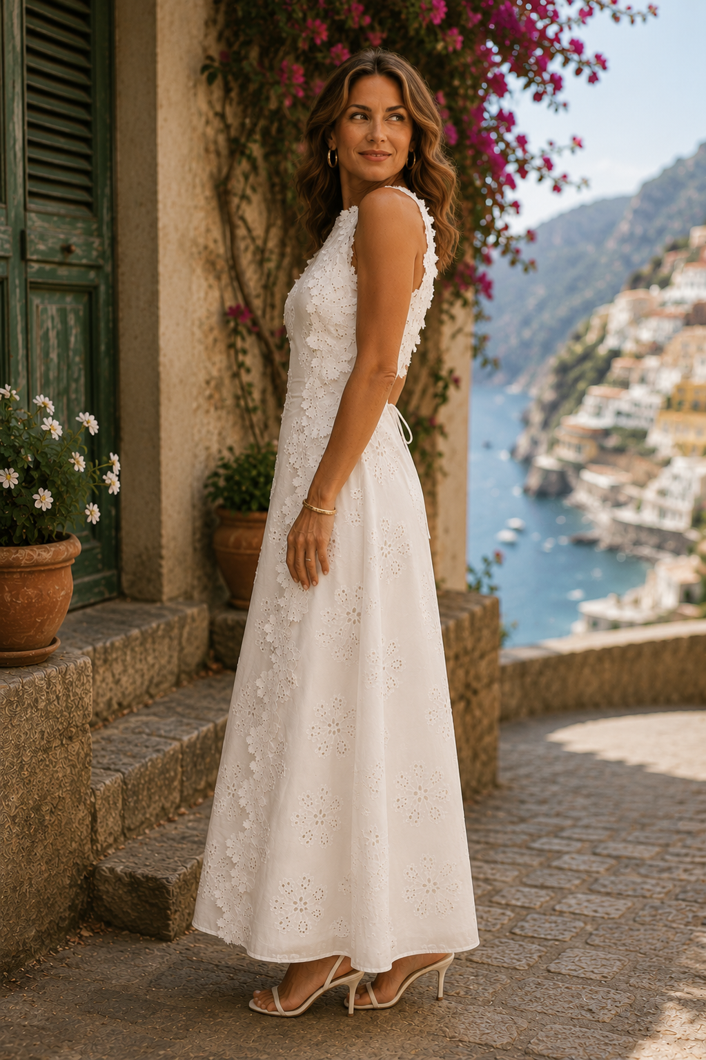 Della | Élégante Robe Maxi Brodée
