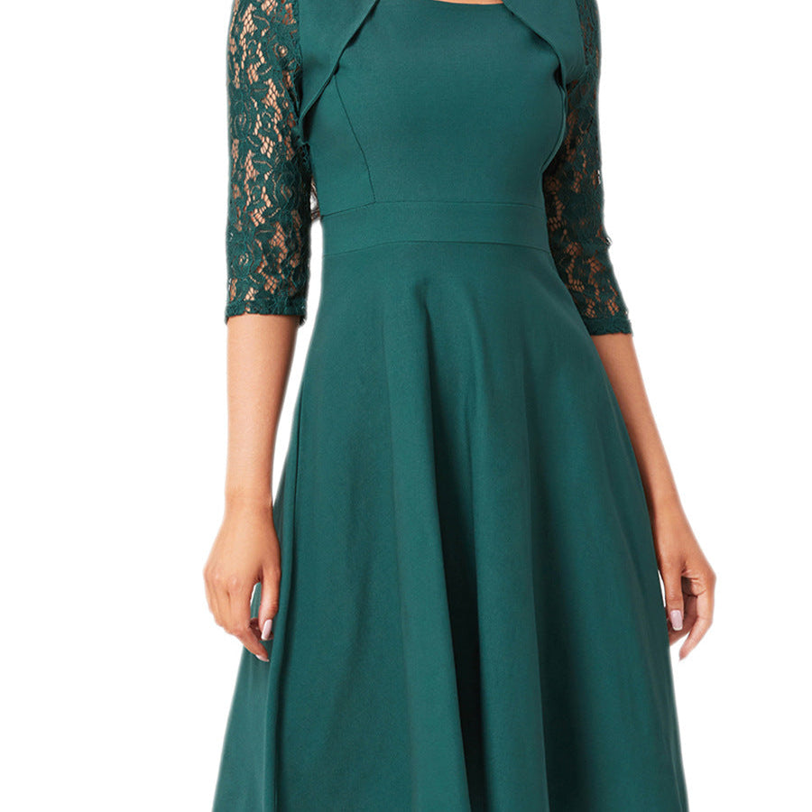Peseux – Robe avec Détails Délicats en Dentelle