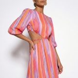 Auvernier – Robe Élégante avec Une Coupe Sobre et Présence