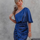 Leysin – Robe Midi à Silhouette Délicate