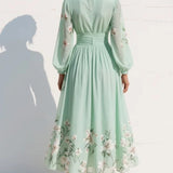 Simone | Robe Midi Vert Clair à Fleurs