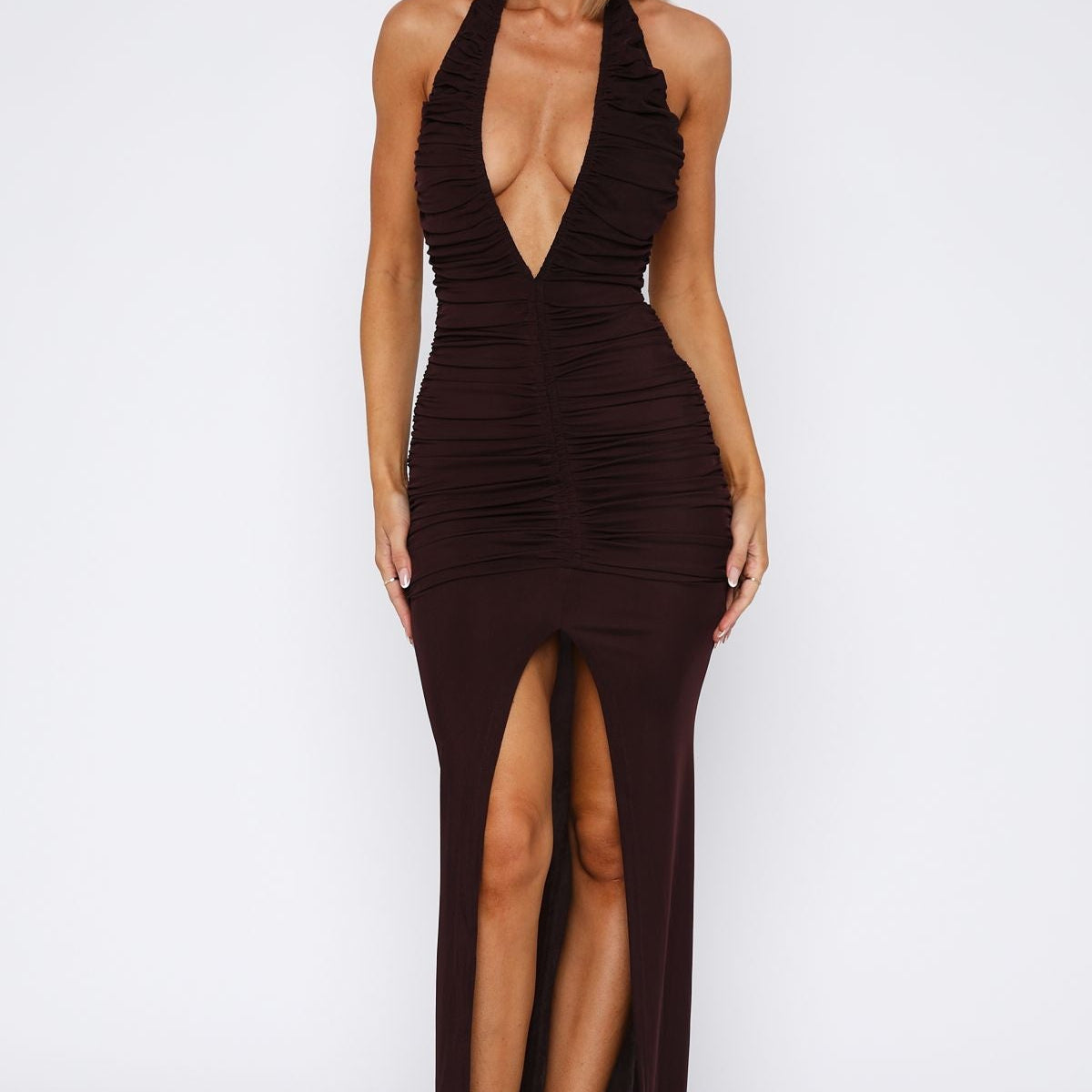Gruyère – Robe Maxi avec Décolleté en V et Jupe Plissée